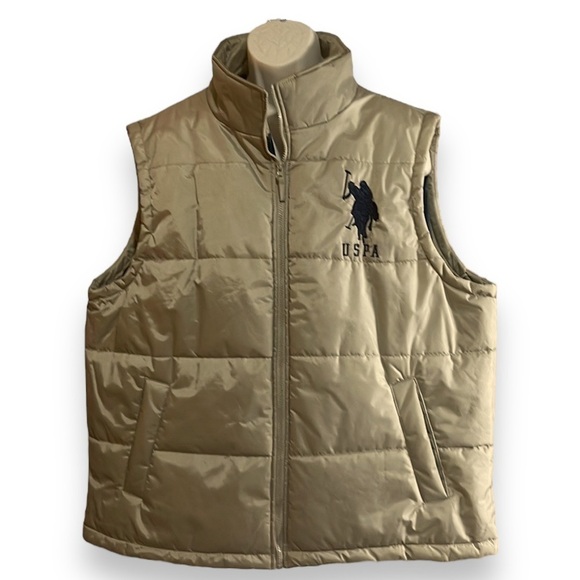 US Polo ASSN. Puffer Vest Men's XXL Zip Up Tan/Khaki and Navy - Picture 2 of 9